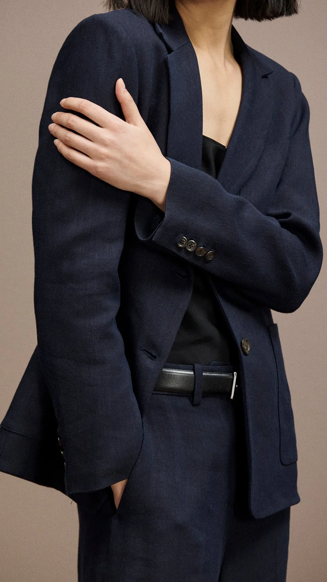 Weekend Blazer in Textured Linen Twill | Midnight